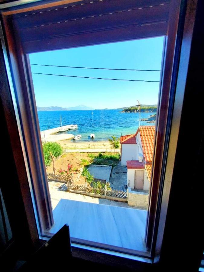 Gianni'S Apartment 1 By The Sea Ammouliani Dış mekan fotoğraf